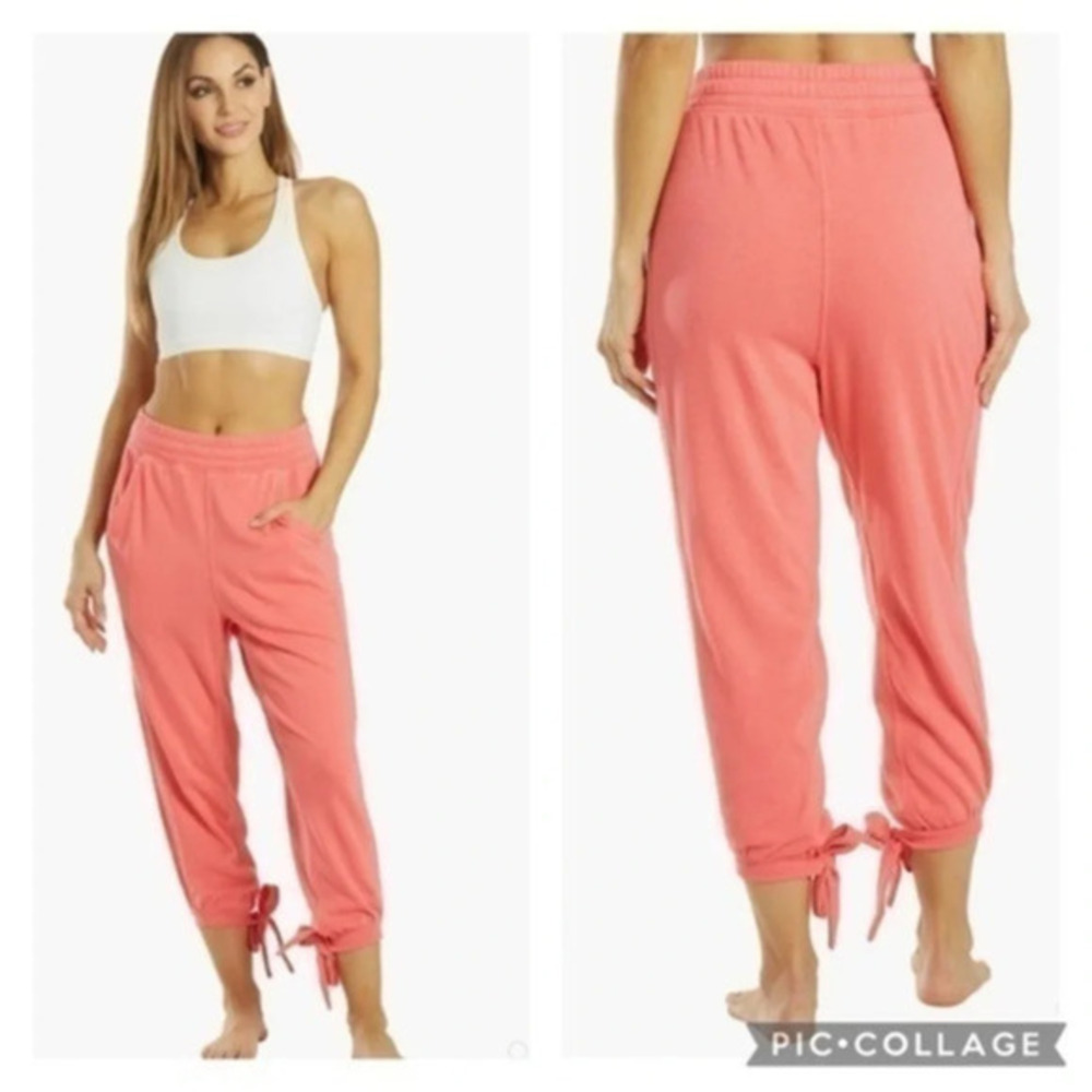 Free People Movement Coral Pink Circle Back Active Exercise sweatpants size S